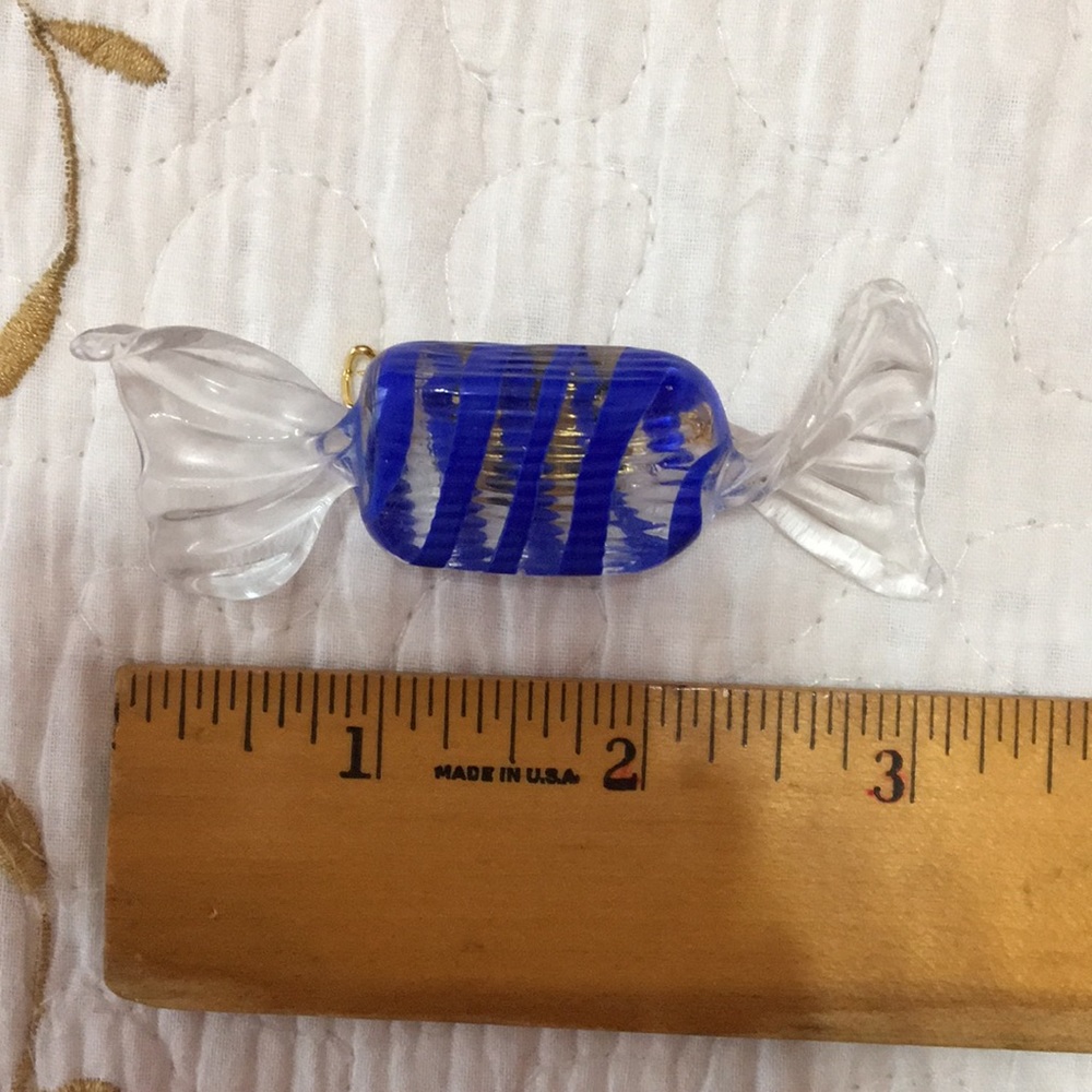 Candy Pin - Picture 3 of 3